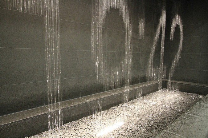фонтан - водяные часы в Японии