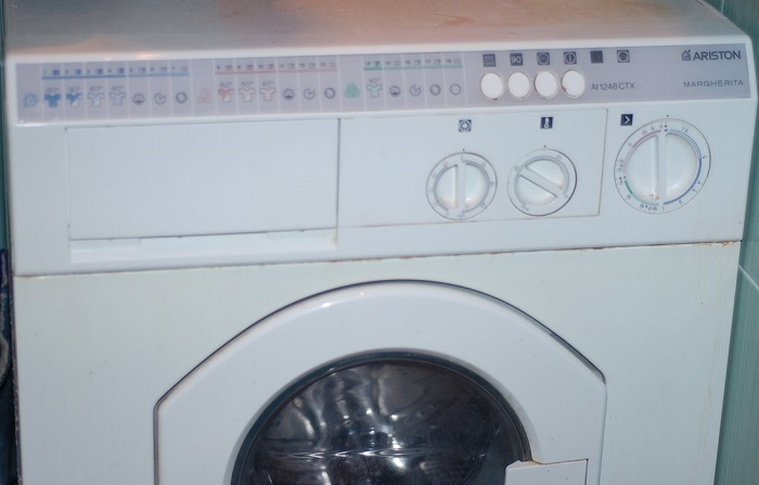 стиральная машина Аристон